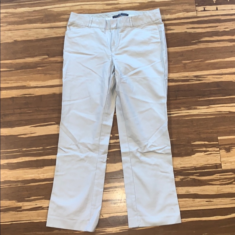 Gap Capri khakis straight leg